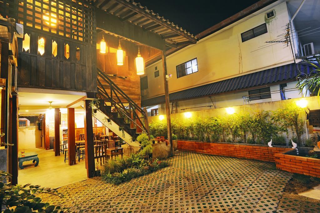 Manon Hostel Chiang Mai Habitación foto